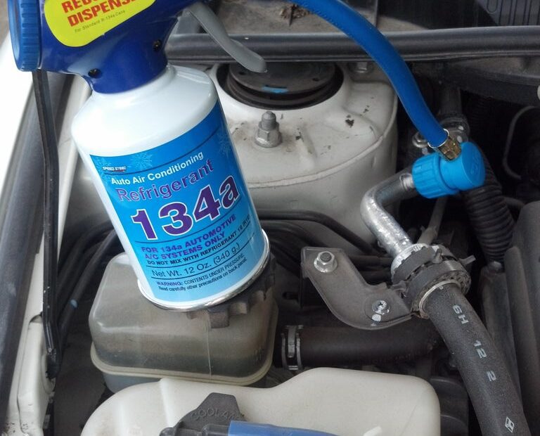 How Much Freon Does a 2012 Hyundai Sonata Take